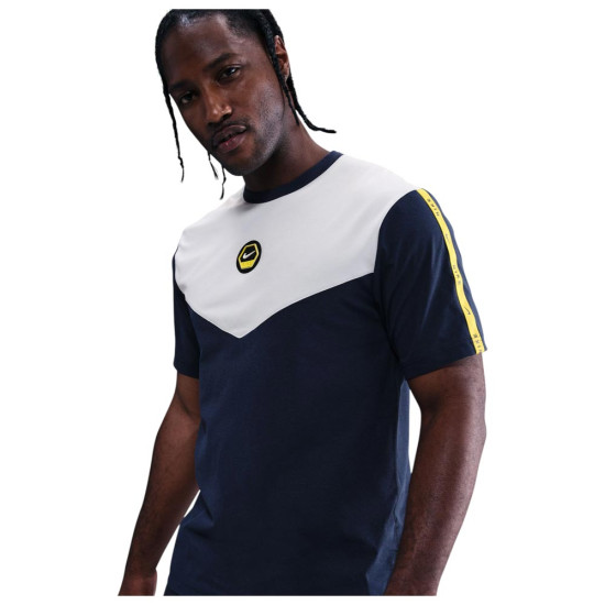 Nike Ανδρική κοντομάνικη μπλούζα Dri-FIT Tee Nike Ανδρική κοντομάνικη μπλούζα Dri-FIT Tee